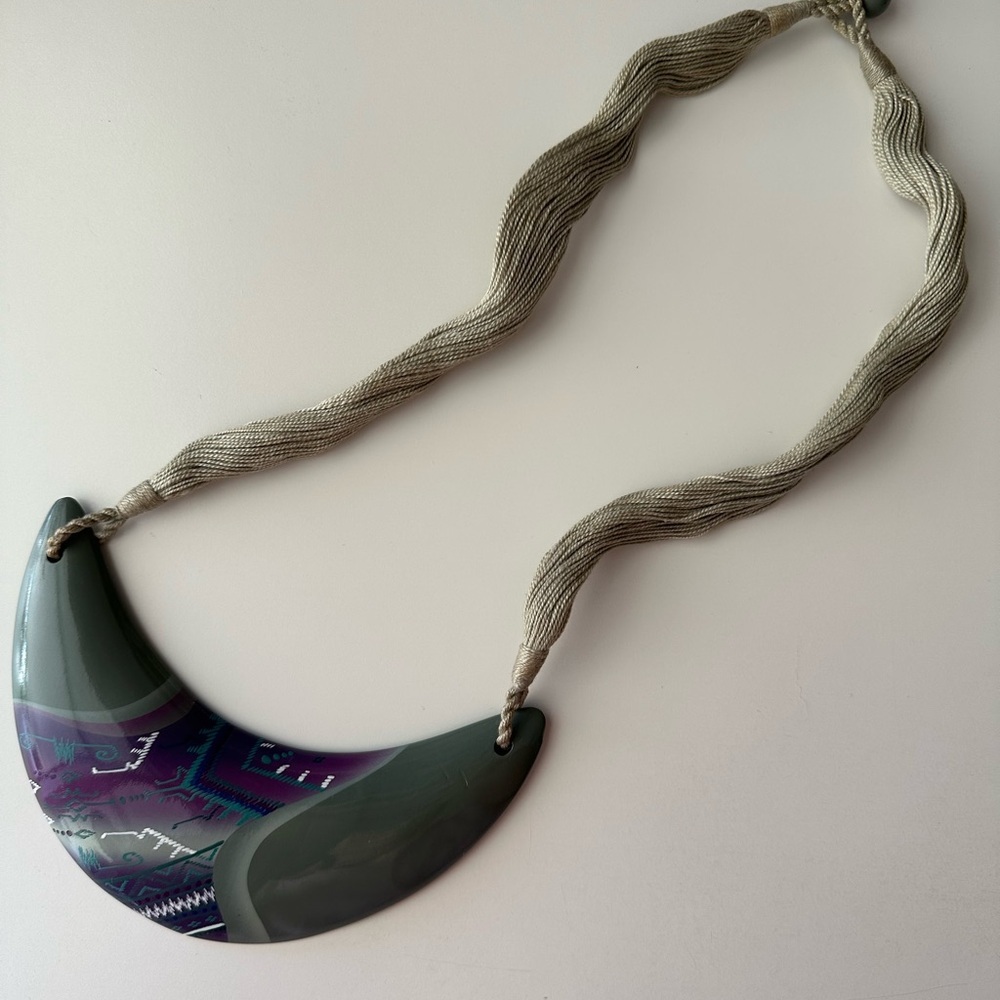 Elegant Vintage Gray and Purple Necklace